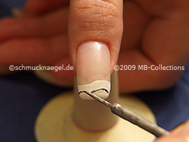 Nailart Liner in der Farbe silber