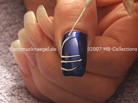 Nailart Liner in der Farbe weiß