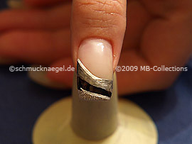 Nailart Liner in der Farbe weiß