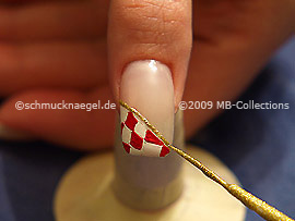 Nailart Liner in der Farbe gold-glitter