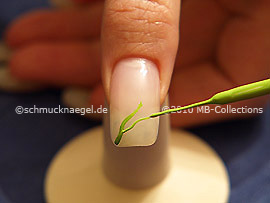 Nailart Liner in der Farbe hellgrün