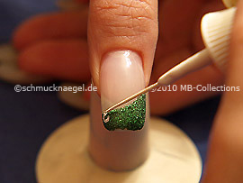 Nailart Liner in der Farbe weiß