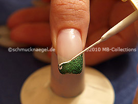 Nailart Liner in der Farbe weiß