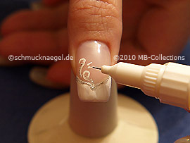 Nailart Pen in der Farbe weiß