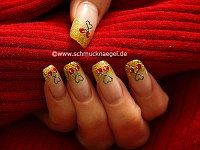 French Motiv mit Nailart Pen und Liner