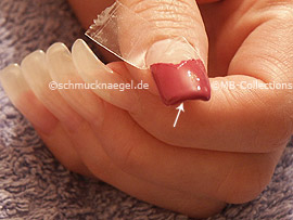 Nailart Pen in der Farbe lavendel