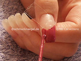 Nailart Pen in der Farbe lavendel