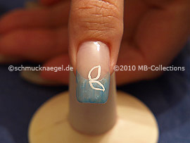 Nailart Liner in der Farbe weiß