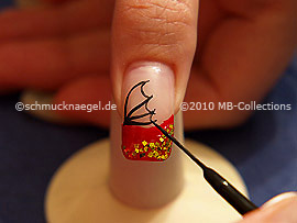 Nailart Liner in der Farbe schwarz