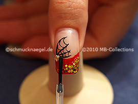 Der Klarlack schützt das Design