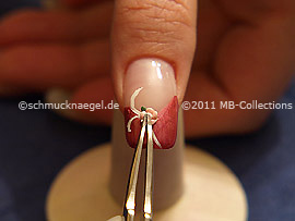 Nailart Liner in der Farbe gold-glitter