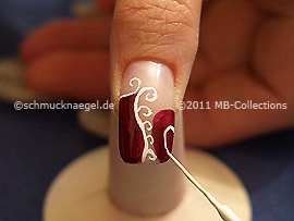 Nailart Liner in der Farbe weiß