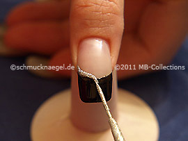 Nailart Liner in der Farbe silber-glitter
