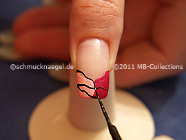 Nailart Liner in der Farbe schwarz