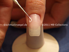Nailart Liner in der Farbe weiß
