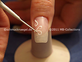 Nailart Liner in der Farbe weiß