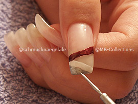 Nailart Liner in der Farbe silber