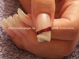 Nailart Liner in der Farbe silber