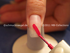 Nagellack in der Farbe pink