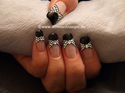 Nagellack und Nailart Liner zum Dekorieren