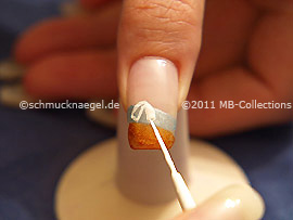 Nailart Liner in der Farbe weiß