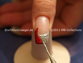 Nailart Liner in der Farbe silber-glitter