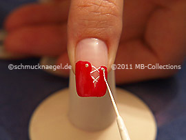 Nailart Liner in der Farbe weiß