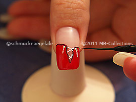 Nailart Liner in der Farbe schwarz
