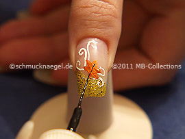 Nailart Liner in der Farbe schwarz