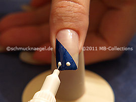 Nailart Pen in der Farbe weiß