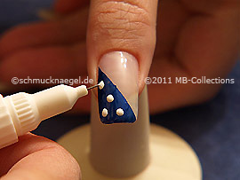 Nailart Pen in der Farbe weiß