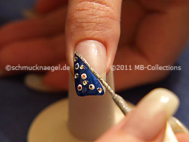 Nailart Liner in der Farbe silber-glitter