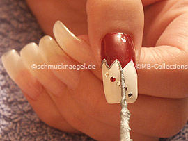Nailart Liner in der Farbe silber-glitter