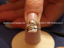 Nailart Liner in der Farbe schwarz