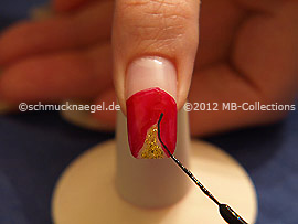 Nailart Liner in der Farbe schwarz