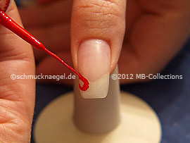 Nailart Liner in der Farbe rot