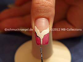 Nailart Liner in der Farbe schwarz