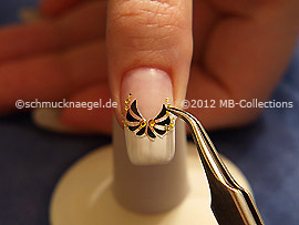 Nailart Sticker mit Strasssteinen und Pinzette