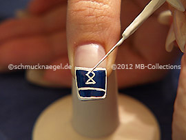 Nailart Liner in der Farbe weiß