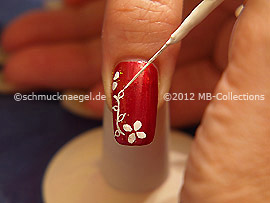 Nailart Liner in der Farbe weiß