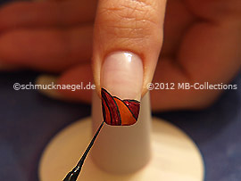 Nailart Liner in der Farbe schwarz