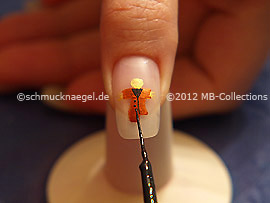 Nailart Liner in der Farbe schwarz