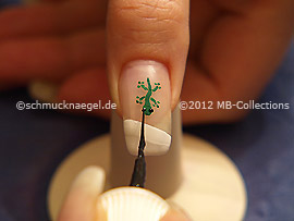 Nailart Liner in der Farbe schwarz