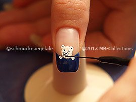 Nailart Liner in der Farbe schwarz