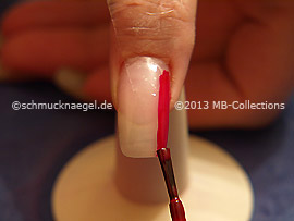 Nagellack in der Farbe rot