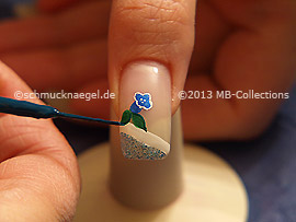 Nailart Liner in der Farbe dunkelgrün