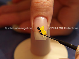 Nailart Liner in der Farbe schwarz