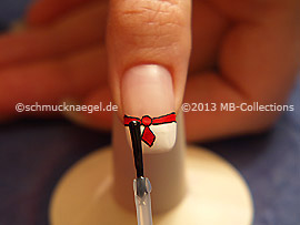 Der Klarlack schützt das Design
