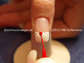 Nailart Liner in der Farbe rot