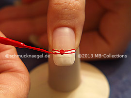 Nailart Liner in der Farbe rot